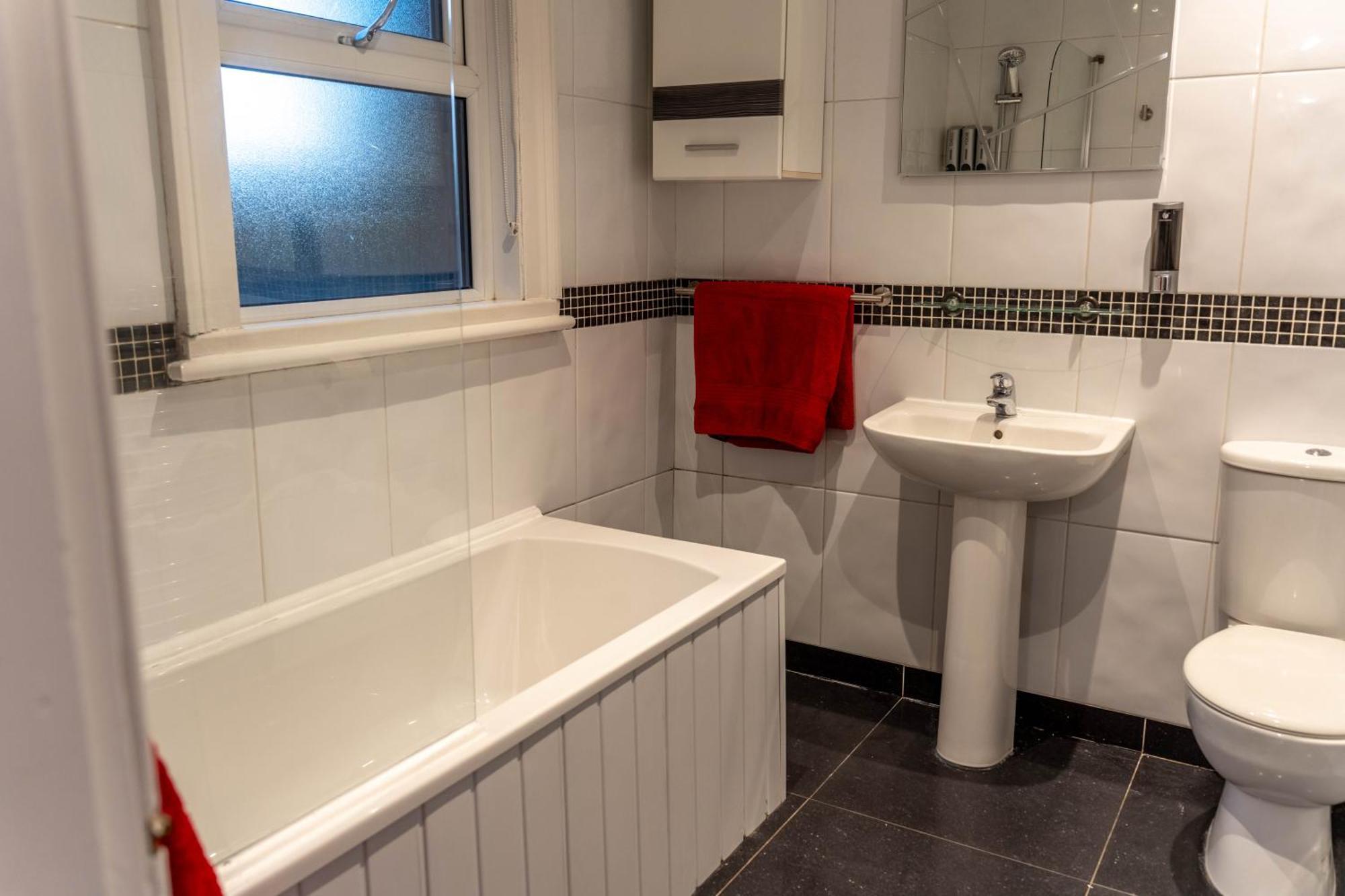 Lodging In Carrickfergus Centre Buitenkant foto