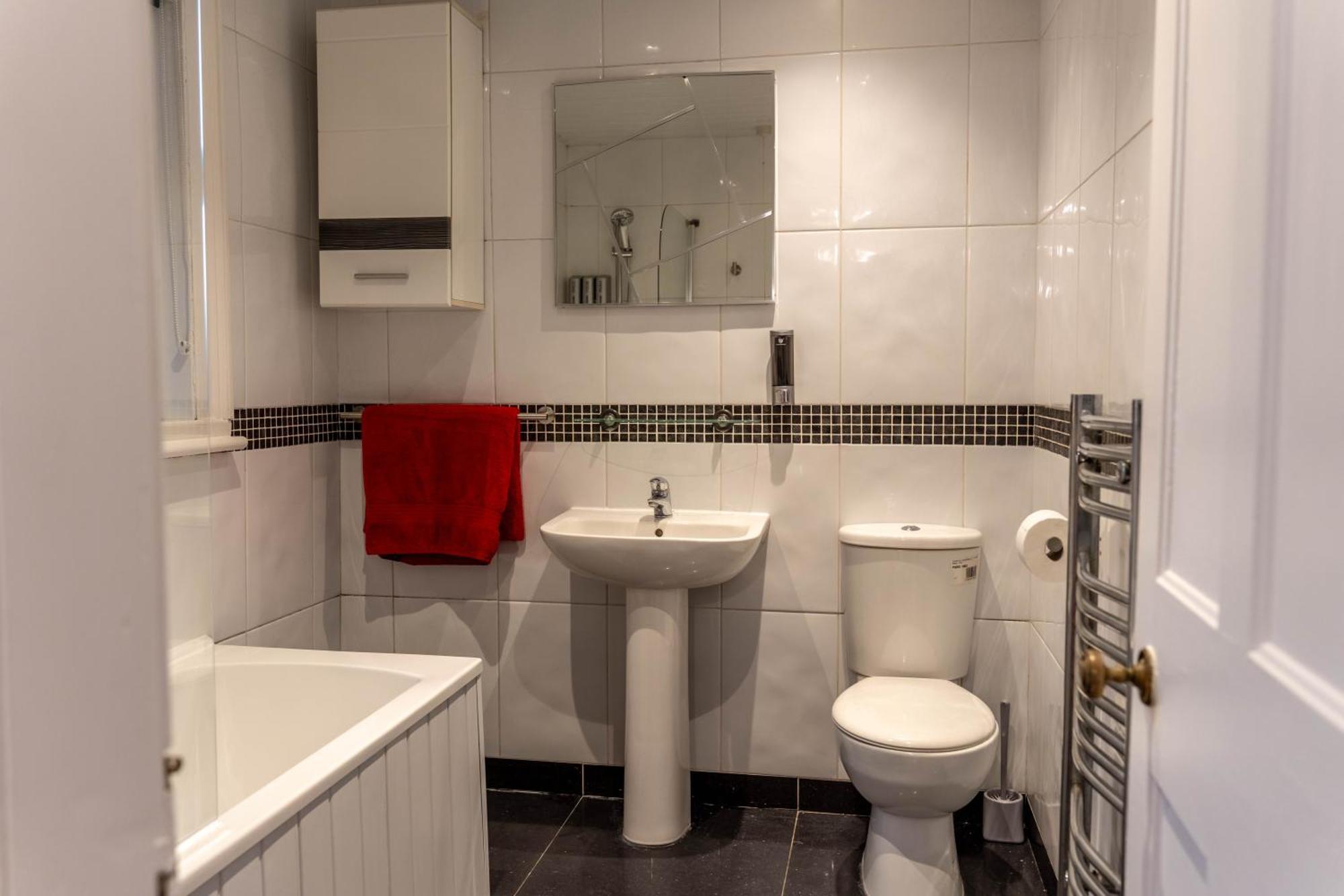 Lodging In Carrickfergus Centre Buitenkant foto